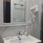 Hostel Relax On 247 *