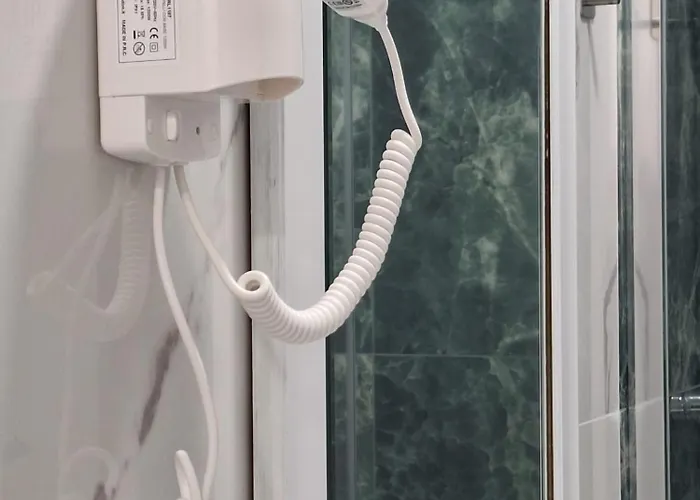 Relax On 247 * ローマ