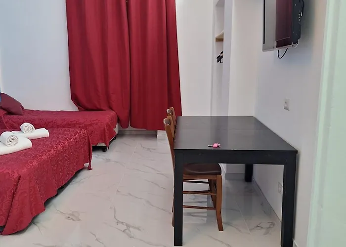 بيت شباب Relax On 247 *