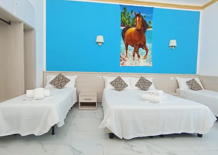 بيت شباب Relax On 247 *