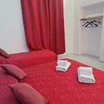 Хостел Relax On 247 *